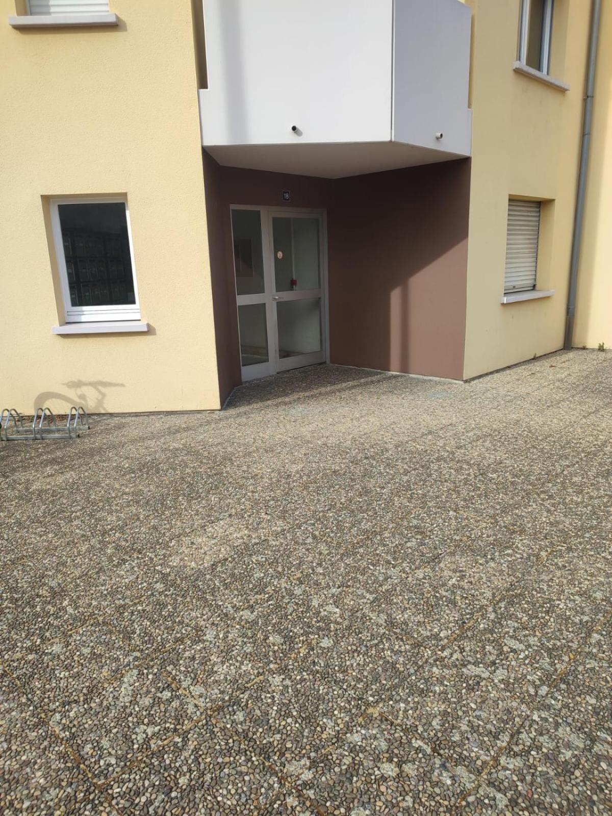 Douillet-Kanamappart-Euroairport Apartamento Saint-Louis  Exterior foto