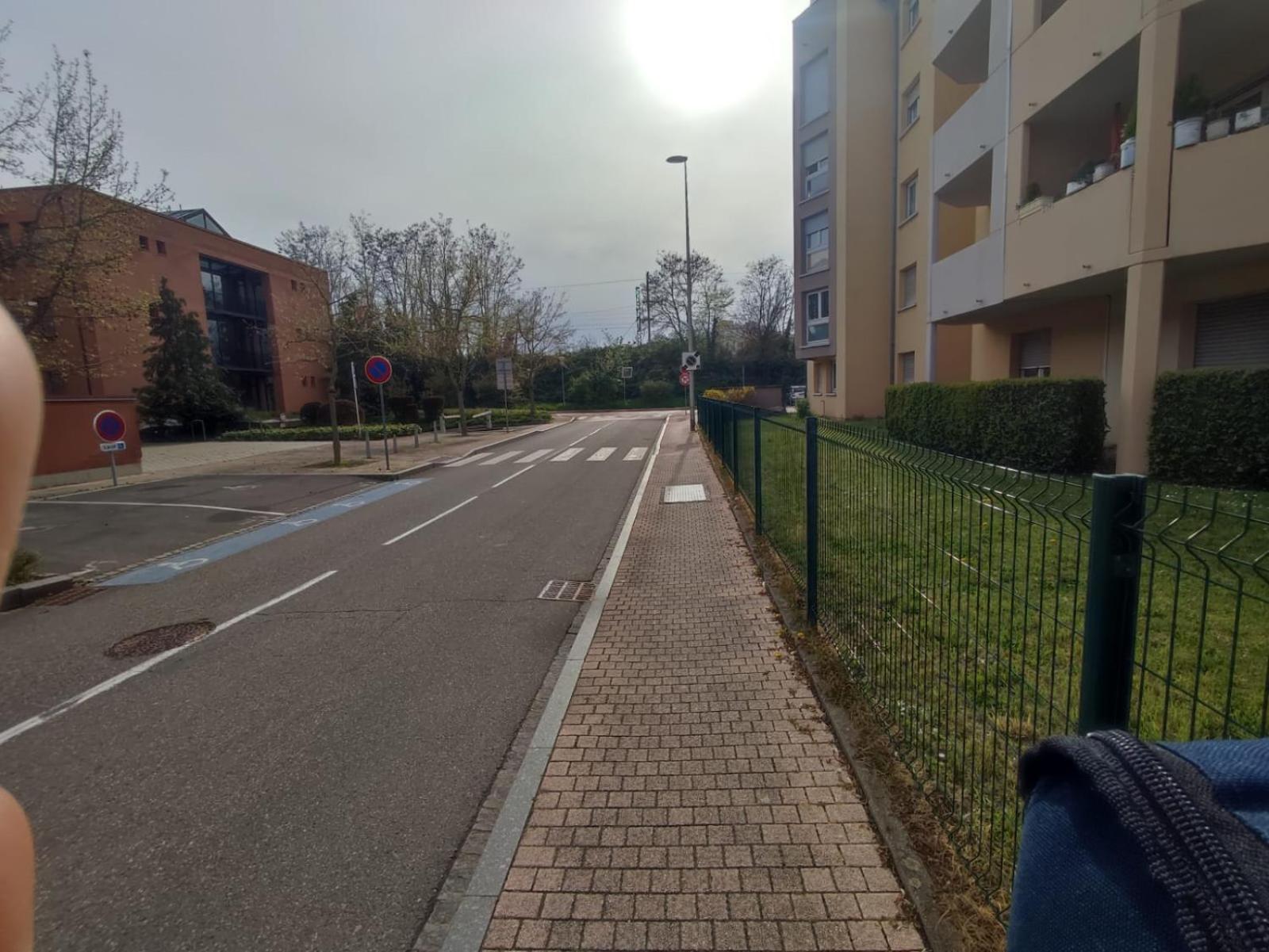 Douillet-Kanamappart-Euroairport Apartamento Saint-Louis  Exterior foto